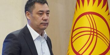 BISHKEK, KYRGYZSTAN - OCTOBER 16, 2020: Kyrgyzstan's Prime Minister and acting President Sadyr Japarov attends a meeting of the Kyrgyz Supreme Council. Abylai Saralayev/TASS

Êèðãèçèÿ. Áèøêåê. Èñïîëíÿþùèé îáÿçàííîñòè ïðåçèäåíòà Êèðãèçèè, ïðåìüåð-ìèíèñòð Êèðãèçèè Ñàäûð Æàïàðîâ íà çàñåäàíèè ïàðëàìåíòà Êèðãèçèè â ðåçèäåíöèè "Àëà-Àð÷à". Àáûëàé Ñàðàëàåâ/ÒÀÑÑ