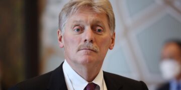 SAMARKAND, UZBEKISTAN - SEPTEMBER 16, 2022: Russia's Presidential Spokesman Dmitry Peskov looks on after the extended 22nd Summit of the SCO Council of Heads of State at the Samarkand Tourist Centre. Sergei Bobylev/TASS
Узбекистан. Самарканд. Пресс-секретарь президента России Дмитрий Песков после заседания Совета глав государств - членов Шанхайской организации сотрудничества (ШОС) в расширенном составе в туристическом центре "Самарканд". Сергей Бобылев/ТАСС